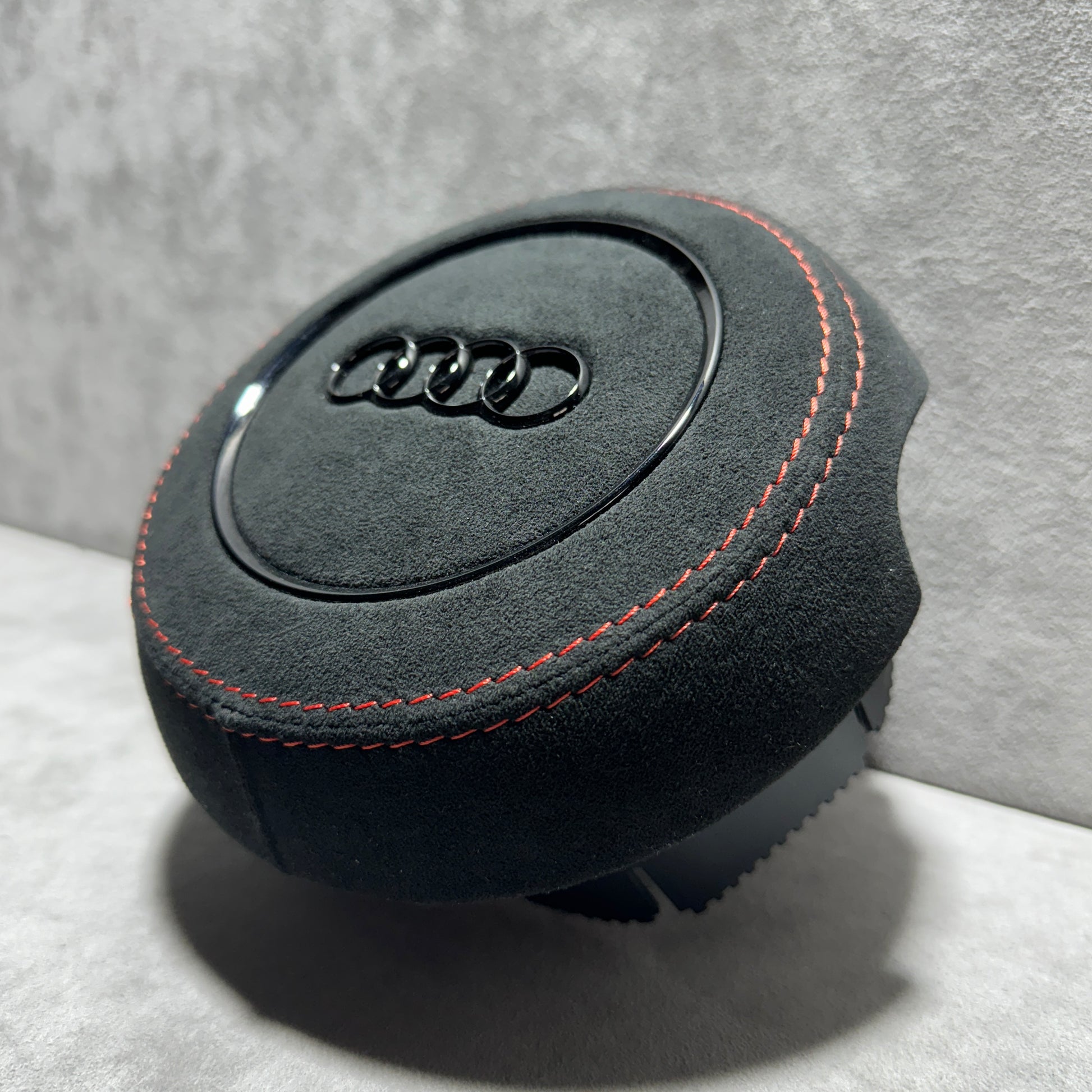 Audi A3 / A4 / A5 / A6 / A7 (S &amp; RS) Alcantara Airbag Cover